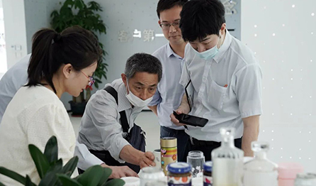 爱普生代表团莅临B体育BSport总部参观交流